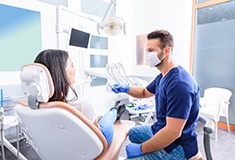 Woman at dentist in Forest