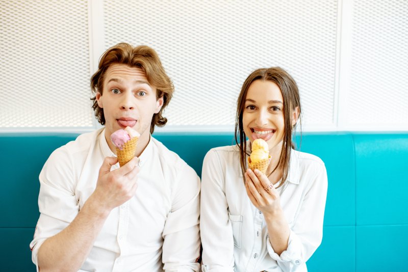 Couple eating ice cream